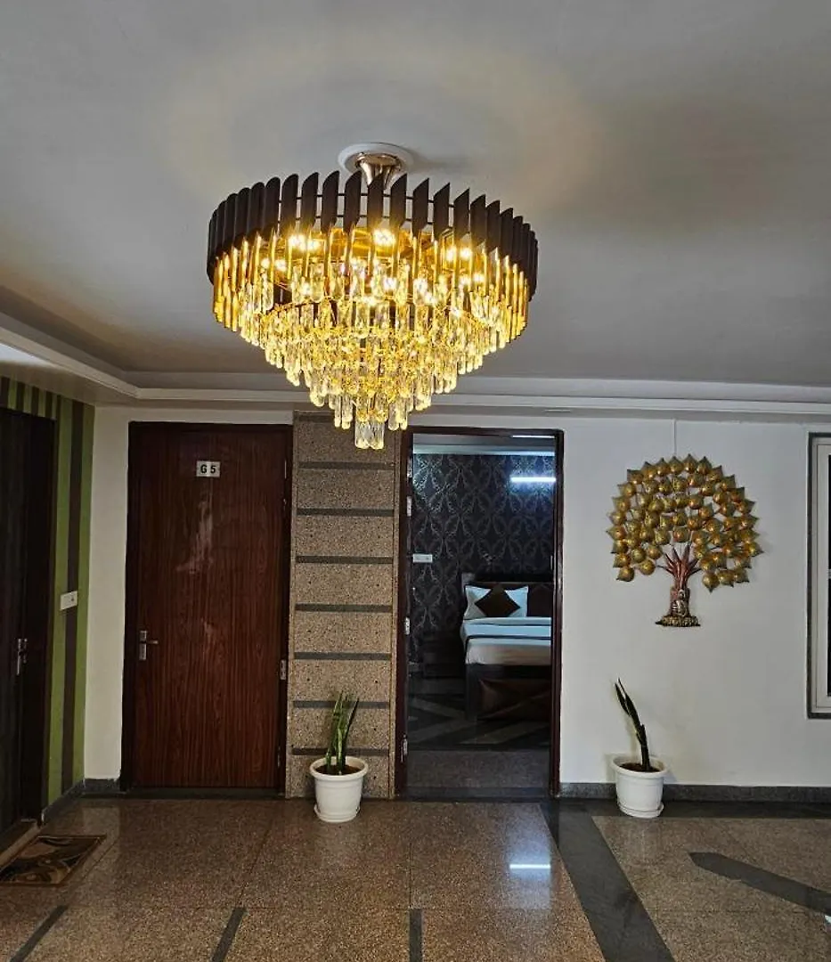 מלון מנסאר Raj Residency New